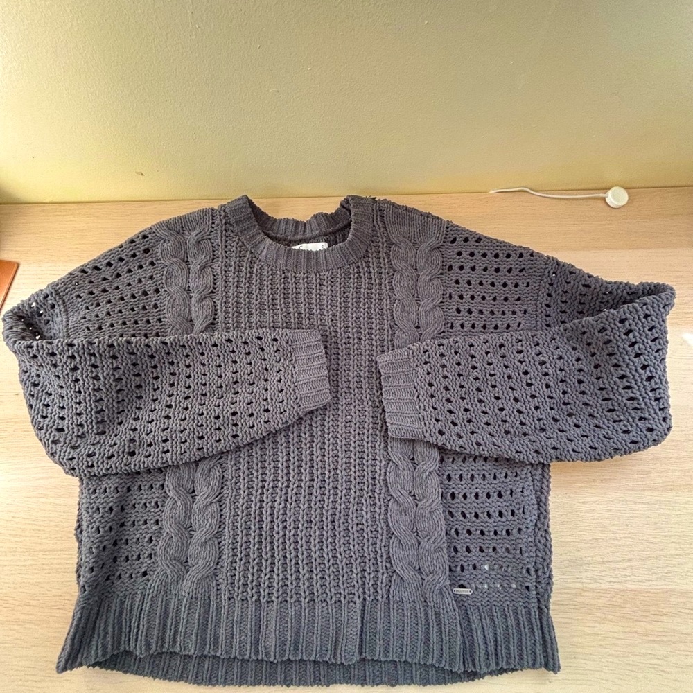 Hollister Dark Gray Crewneck Sweater for Women size S